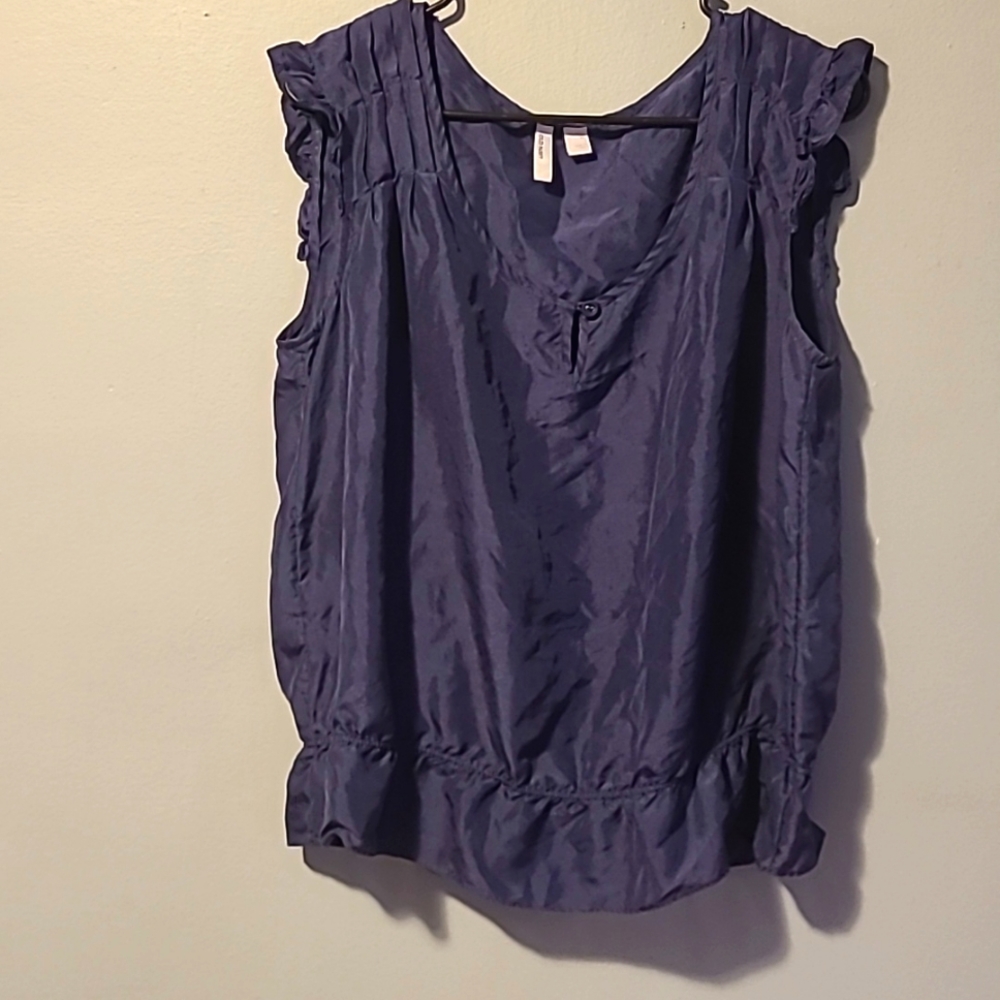Old navy navy blue  xl shirt